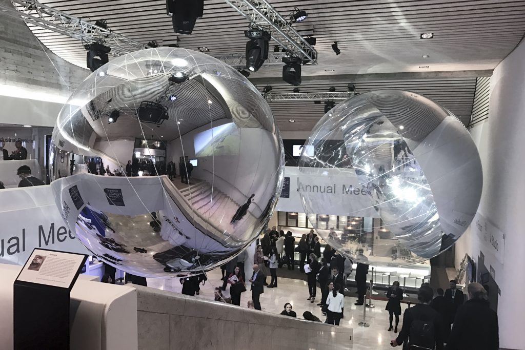 Beyond the Anthropocene – Tomás Saraceno presents Aerocene at the World Economic Forum