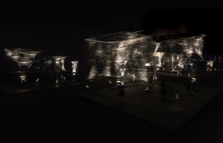 Webs of At-tent(s)ion