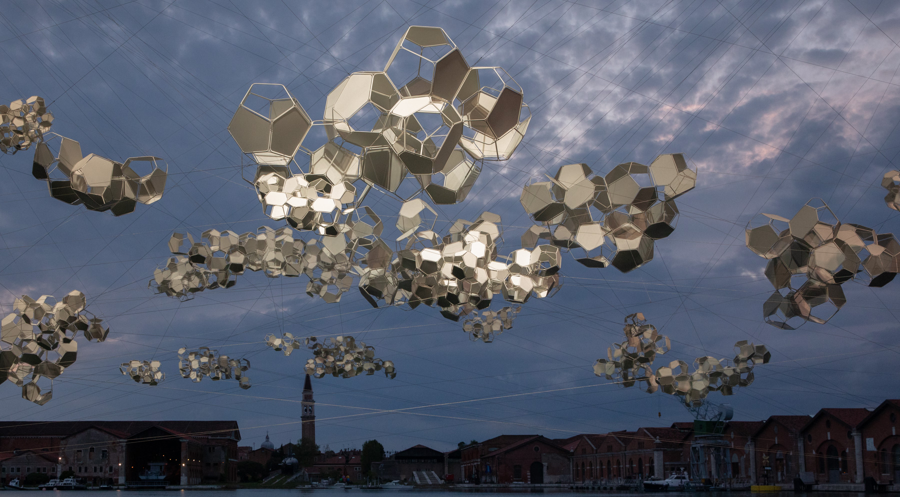 Aero(s)cene: When breath becomes air, when atmospheres become the movement for a post fossil fuel era against carbon-capitalist clouds, 2019.